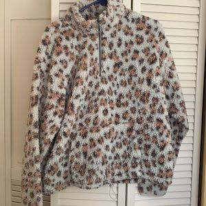 SO 3/4 zip cheetah print fleece Juniors XXL